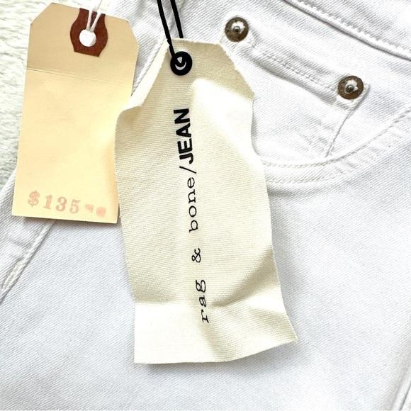 NWT $135 Rag & Bone 10 Inch Capri Jeans with Slit in White 28 - Picture 9 of 14